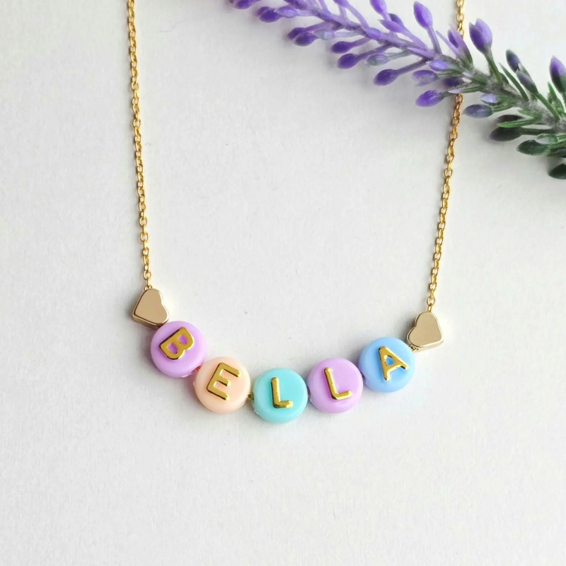 Women Fashion Names - Collar con nombre personalizado para niñas.